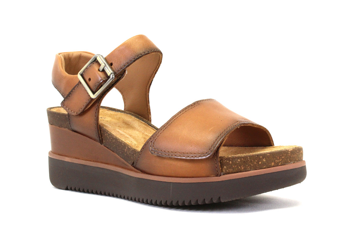 C & J CLARK 26165884 - TAN - F93.22012
