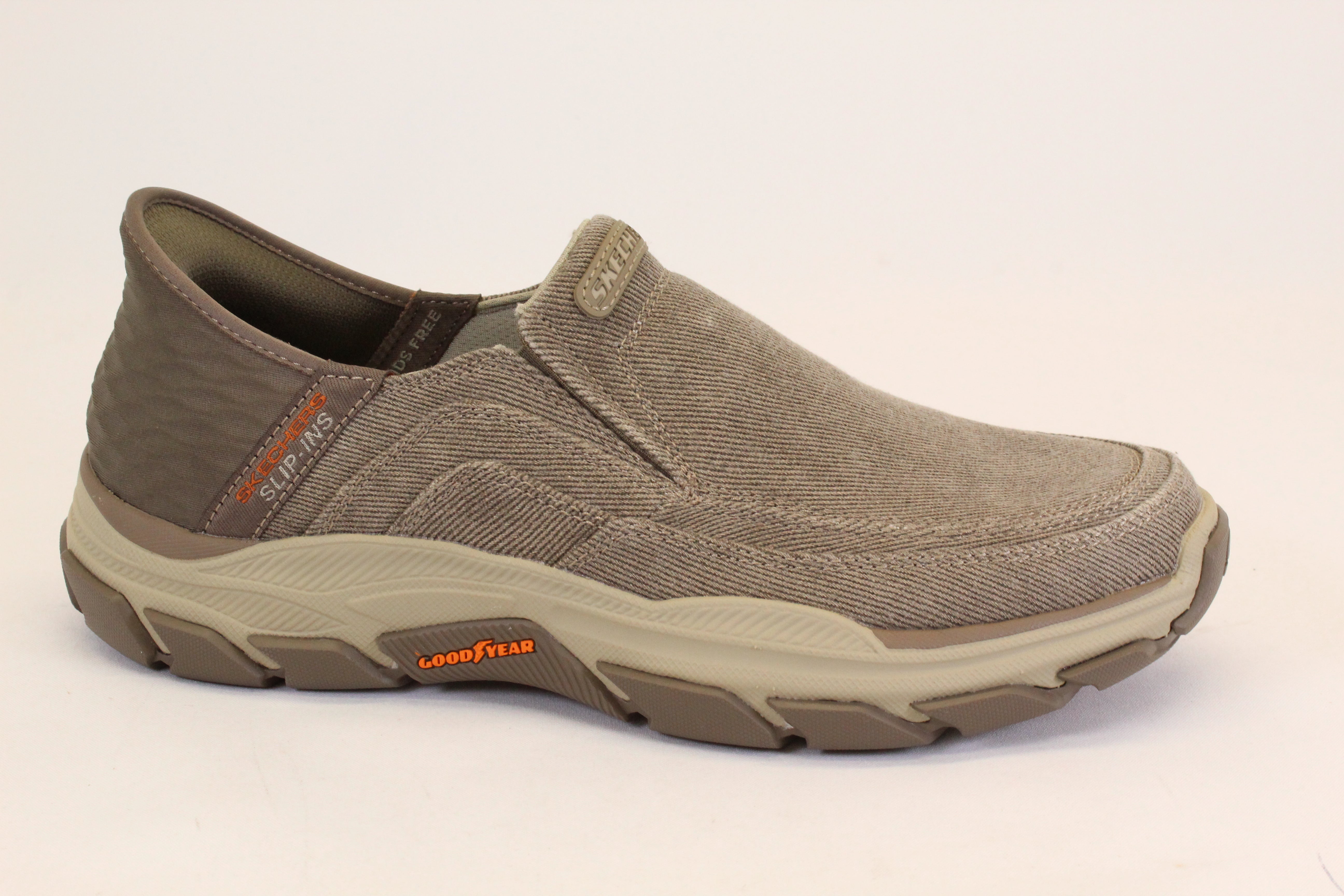 SKECHERS 204809 - TAUPE - H326.0007