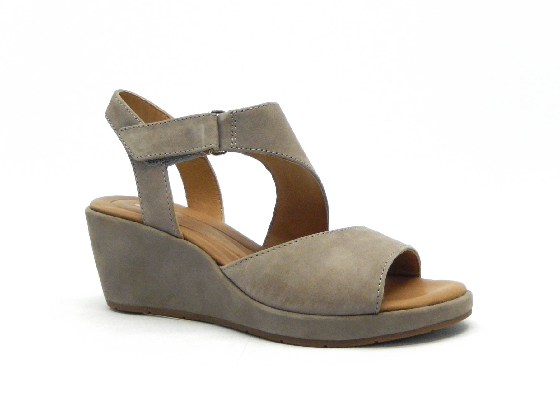 C & J CLARK UN PLAZA-B - BEIGE - F23.18004